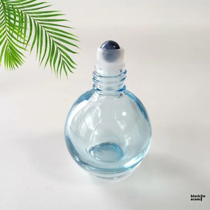 Envase cosmético de vidrio en forma de bombilla de calidad premium para productos de belleza y cuidado de la piel disponible para la venta. - Product Image 4