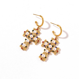 Boucles d'oreilles croisées en forme d'anneau, fausses perles, zircon, plaqué or, style vintage, pour femmes, bijoux tendance - Product Image 4