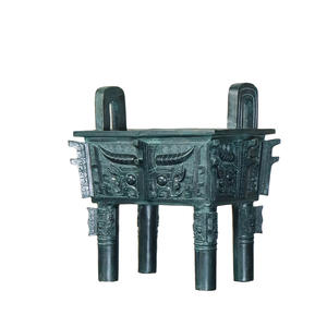 งานฝีมือทองสัมฤทธิ์โบราณสไตล์จีน รูปแบบหน้าสัตว์ของราชวงศ์โจว ขาตั้งสามขาทรงสี่เหลี่ยม ของตกแต่ง งานฝีมือ ของสะสมของขวัญ - Product Image 3