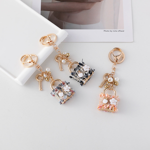 Thanh Lịch Ngọc Trai Hình Móc Chìa Khóa Tinh Tế Quyến Rũ Hợp Thời Trang Phụ Kiện Cho Phụ Nữ Của Túi Xách Trang Trí Thời Trang Và Sang Trọng Móc Khóa - Product Image 4