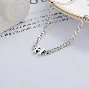 Nuovo Set Gioielli in <span class=keywords><strong>Argento</strong></span> Sterling S925 2026 - Collana e Bracciale con Catena Spessa a Lettera H, Ipoallergenico, Moda Donna, Ingrosso Personalizzato - Product Image 3
