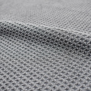 Toalla de gimnasio de microfibra Toalla de golf bordada con bolsillo con cremallera de impresión de color sólido y técnicas impresas con imán - Product Image 2