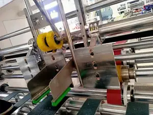 2400 Intelligente Golfkartonnen Doos Map Lijmmachine Automatische Kartonnen Pasta Gluer Machine