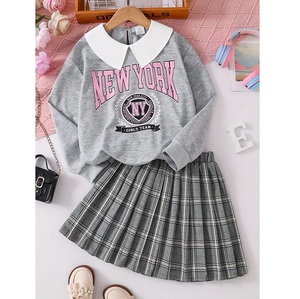 Ensemble de vêtements pour filles toutes saisons avec tissu élégant et design élégant offrant un confort élevé pour les journées actives et décontractées - Product Image 6