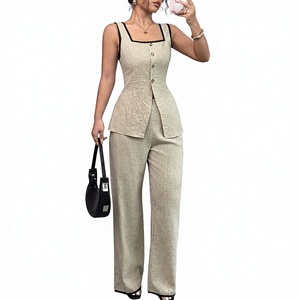 ชุดเซ็ตสองชิ้นสำหรับผู้หญิง ฤดูร้อน เสื้อแขนกุดคอวี กางเกงเอวสูง สไตล์ลำลอง กระดุมติด ผ้าทอ ระบายอากาศได้ดี 100% - Product Image 2