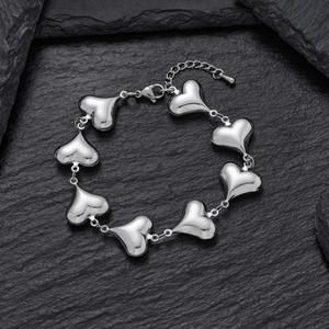 Pulseras y tobilleras de acero inoxidable con diseño de corazón y rayas para mujer, cadena de mano, pulsera de verano para playa, joyería metálica. - Product Image 3