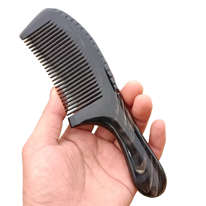 Peine de cuerno Natural personalizado de alta calidad, peine de cuerno de búfalo/buey Real hecho a mano para Salón/uso en Hotel, precio de fábrica hecho en India - Product Image 1