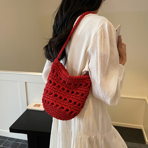 Bolso de Hombro Tipo Cubo de Paja Trenzada Hecho a Mano para Mujer, con Cierre Abierto, Estilo Vacacional - Product Image 4