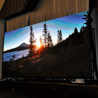 Écran LED d'intérieur P1.86, affichage vidéo intelligent à écran partagé, densité de pixels 688x344 pour la publicité, les scènes et les salles de conférence