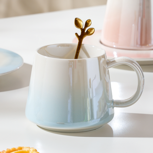 Tasse à café en céramique de luxe européenne 220 ml, mug à cappuccino en céramique, ensemble de tasses personnalisables avec cuillère dorée - Product Image 6