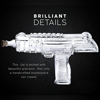 Carafe à Whisky en Forme de Pistolet Mitrailleur Uzi et 4 Verres à Liqueur avec Coffret de Pierres à Whisky