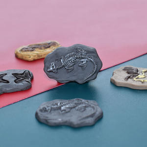 Prezzo all'ingrosso vario stile archeologico fossili mestiere della resina mini decorazione della casa - Product Image 5