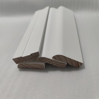 Plinthe en bois peinte de couleur blanche de style bullnose pour la décoration intérieure en Chine