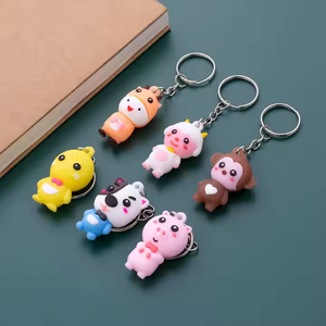 Llavero de goma con personaje de dibujos animados, colgante de llave de coche, colgante de mochila escolar, llavero de regalo pequeño - Product Image 5