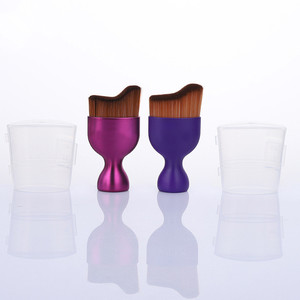 En forma de S maquillaje cepillo onda arco curvado forma del pelo de vidrio de vino <span class=keywords><strong>Base</strong></span> de maquillaje cepillo <span class=keywords><strong>Kabuki</strong></span> cepillo - Product Image 2