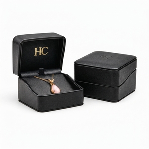 Boîte à bijoux de luxe en similicuir à charnière pour colliers, avec insert en cuir et marquage à chaud, logo personnalisé pour marques de bijoux OEM - Product Image 1