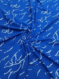 Offre Spéciale sur Tissu en Coton de Haute Qualité, Matière Douce et Lisse pour Vêtements Ethniques et Décontractés, Disponible à la Vente - Product Image 3