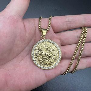Collier pendentif Saint George Tueur de Dragons en acier inoxydable, bijoux hip-hop pour hommes, plaqué or, charme rond incrusté de diamants - Product Image 5