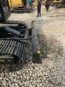 Excavatrices sur chenilles d'occasion de marque SANY certifiées CE avec godet, mini-machines d'excavation d'occasion SY95C, excavatrice d'occasion - Product Image 5