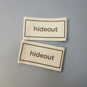 Etiquetas de Ropa de Algodón Impresas Personalizadas Directamente del Fabricante para Niños, Etiquetas de Cuello Suaves con Textura para el Hogar - Product Image 1