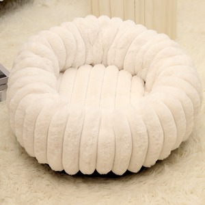 Hochwertiges, umweltfreundliches, weiches und warmes Katzenbett-Höhle aus Cord-Material für Katzen und Hunde - Product Image 2