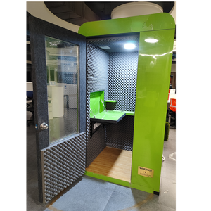 Cabina de Aislamiento Acústico para Oficina, Modelo Vocal Pod Gold, de Alta Demanda, para Llamadas Confidenciales y Trabajo Remoto, Disponible para la Venta - Product Image 4