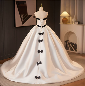 <span class=keywords><strong>Robe</strong></span> <span class=keywords><strong>de</strong></span> mariée bustier en satin, coupe princesse, avec bordure noire et nœud, dos lacé, élégante <span class=keywords><strong>pour</strong></span> <span class=keywords><strong>cérémonie</strong></span> <span class=keywords><strong>de</strong></span> <span class=keywords><strong>mariage</strong></span> - Product Image 4