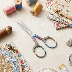 กรรไกรปักลายดอกพลัมแบบเรโทร ขอบเรียบ งานแฮนด์เมด DIY สำหรับตัดกระดาษแบบโบราณ ตัดด้ายปักครอสติช - Product Image 4