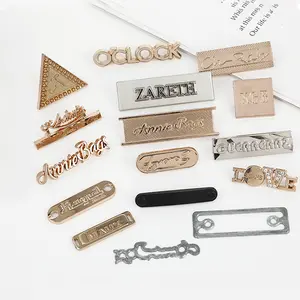 Высококачественные металлические этикетки для одежды с гравировкой логотипа бренда на заказ