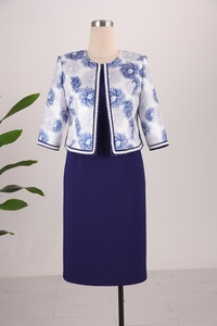 Costume pour femmes de style moderne, tissu brodé, costume de bureau pour femmes, robe formelle pour femmes - Product Image 4