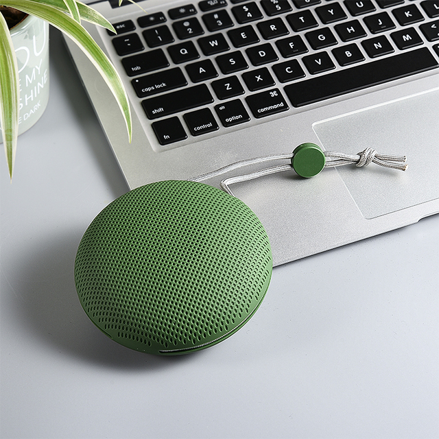 F5 Small Size TWS Portable Wireless Speaker IPX4 Waterproof RGB LED Factory Price for Indoor/Outdoor Use Long Battery Life