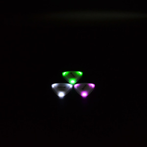 Púa de Guitarra Ickpal con Luz LED, Control Táctil, Plástico Pulido, para Guitarra y Bajo - Product Image 2