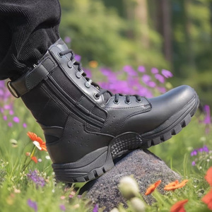 รองเท้าบู๊ทผู้ชายแบบยุทธวิธี กันน้ำ ระบายอากาศได้ดี กันลื่น ซับแรงกระแทก รองเท้าเดินป่า หัวมน ส้นเตี้ย อุปกรณ์กลางแจ้ง - Product Image 1