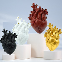 Vase en résine céramique coeur créatif transfrontalier Halloween ornements noir et blanc pour salon décorations de bureau à la maison