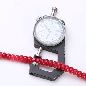 Cuentas de Piedras Preciosas de Piedra Lunar Arcoíris en Venta, 2390 Variedades con Cortes Trillón, Esmeralda Radiante y Hexagonal - Product Image 2