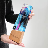 Trophées d'entreprise personnalisés en gros, design personnalisé, trophées en cristal de verre gravés, trophées en bois