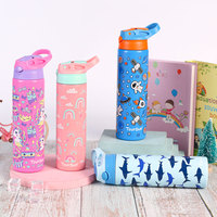 Bouteille d'eau de sport isolée à double paroi en acier inoxydable Bouteille à vide personnalisée pour enfants Bouteilles d'eau pour l'école 18oz