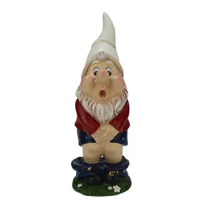 Gnomos engraçados personalizados baratos resina solar gnomo levou luzes jardim estátua gnomo impertinente para decoração do jardim