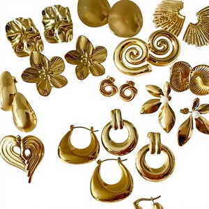 OEM Fashion Jewelry <strong>Chunky</strong> Statement <strong>Earrings</strong> Hypoallergenic 18k Gold Plated Stainless Steel Geometric Stud <strong>Earrings</strong> for Women - Product Image 4