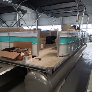 23Ft Aluminum Pontoon Boat Recreational Activities Luxury Tritoon Yacht for Fishing - Product Image 3