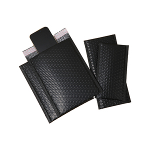 Sacs d'expédition antichoc A4, enveloppes rembourrées autocollantes, impression personnalisée, enveloppes à bulles noires en polyéthylène - Product Image 1