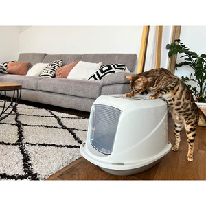 Caja de Arena para Gatos Cerrada, Higiénica, de Primera Calidad Italiana, Accesorio de Baño de Plástico Práctico y Duradero - Product Image 1