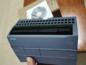 Contrôleur PLC Siemens Simatic S7-1200 6ES7215-1HF40-0XB0 CPU1215FC DC/DC/DC Failsafe, neuf et original, compatible avec 6ES7215-1HF31- - Product Image 2