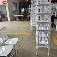 Chaise Chiavari blanche de luxe SMOOTH pour fêtes, empilable, en plastique, pour hôtel, mariage, banquet