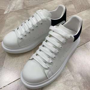 Chaussures décontractées de luxe blanches unisexes pour couple, grandes tailles, en cuir de vachette, semelle épaisse, personnalisables avec logo - Product Image 6