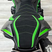 Coussin de siège arrière modifié en cuir pour Kawasaki Z900 Z900SE (25-26)