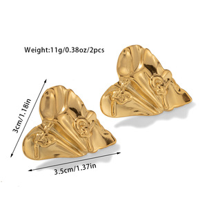 Boucles d'oreilles carrées en acier inoxydable plaqué or à la mode Les goujons irréguliers Bump Lava ne se décolorent pas - Product Image 6