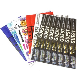 2023 Festival <span class=keywords><strong>Tyvek</strong></span> pulseras <span class=keywords><strong>1</strong></span> pulgada negro Hotel boda invitado pulsera papel pulseras personalizadas - Product Image 1