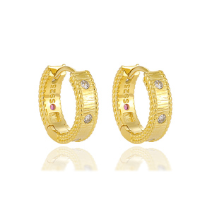 WMEA776 Boucles d'oreilles créoles CZ Rope Edge Chunky Hoops Boucles d'oreilles en argent sterling plaqué or avec zircon cubique. - Product Image 1