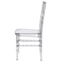 Chaises Chavari contemporaines transparentes Sunzo, en plastique empilables et durables, pour événements, mariages, salon, villa, parc